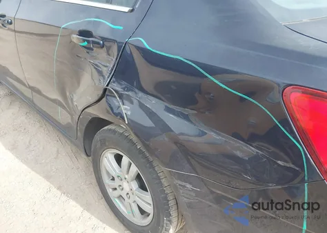 2015 Chevrolet Sonic Lt Auto from USA, damaged, VIN 1G1JC5SH8F4179944